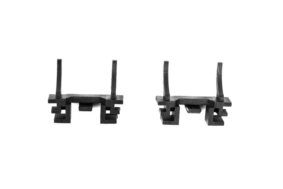 Land Rover Discovery III 2004–2009 Adapter for LED Bulbs H7 (L15) (2 pcs) Image