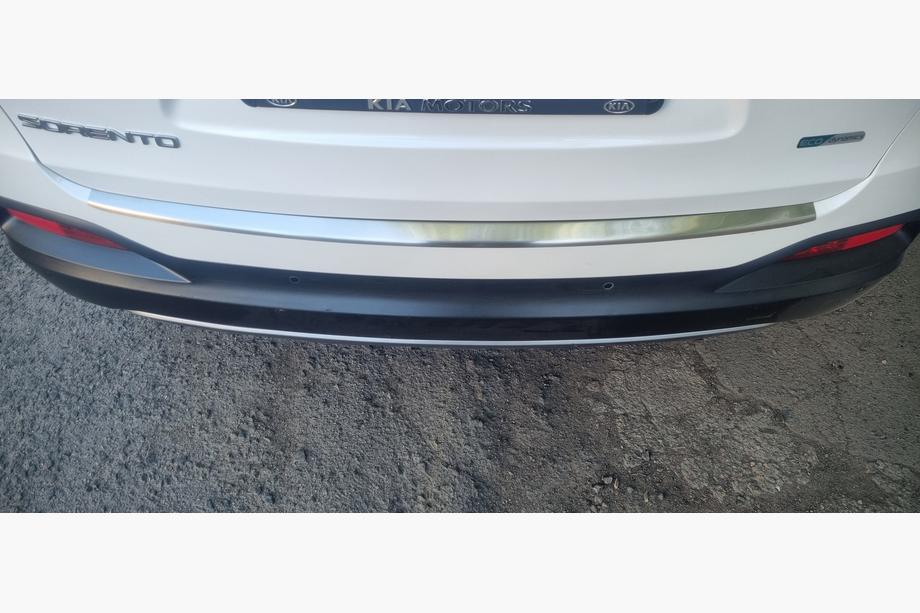 Kia Sorento III UM 2014-2020 Carmos Stainless Steel Rear Bumper Protector Photo 1