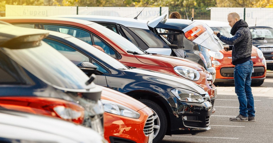 What you need to pay attention to when buying a used car