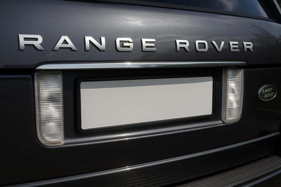 Range Rover III L322 2002-2012 Trim above license plate (Carmos stainless steel) Photo 1