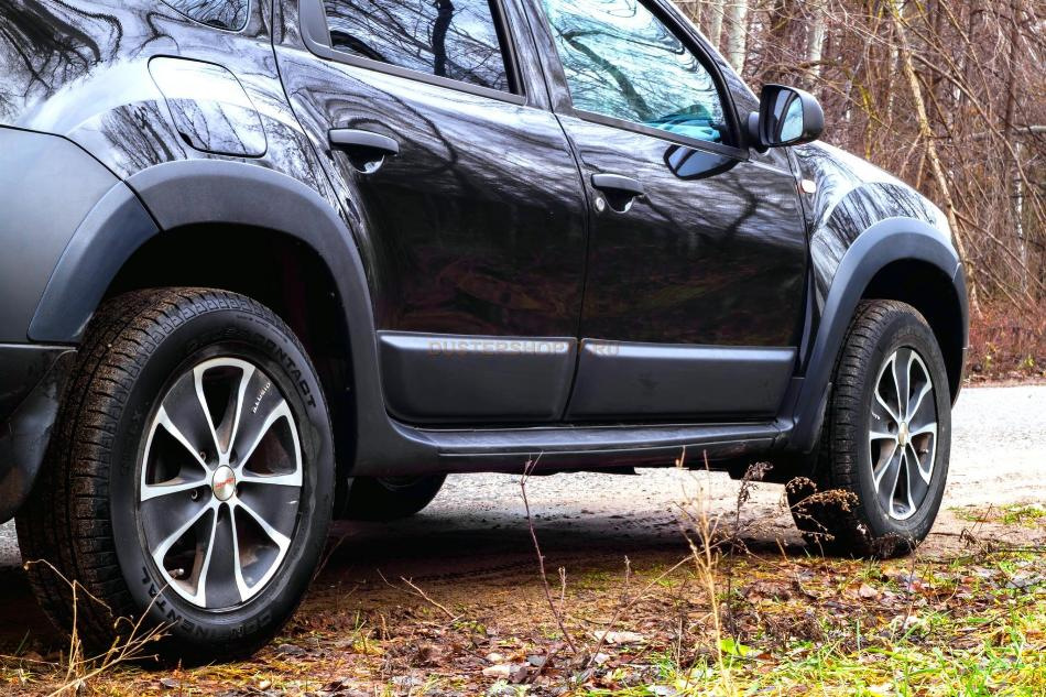 What is the best way to stick the molding on the car?