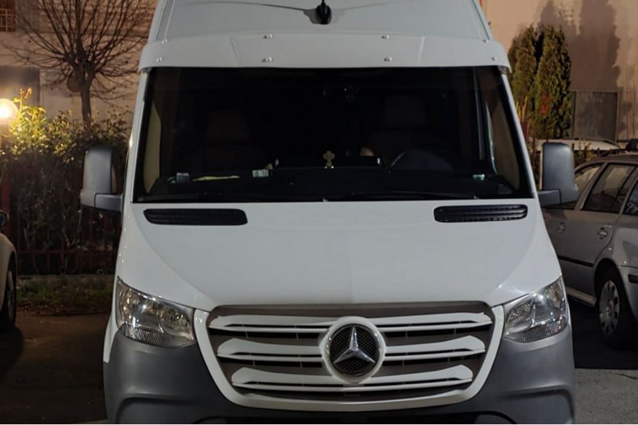 Mercedes Sprinter W906 2006–2018 Windshield Sun Visor (White, 5mm) Photo 4