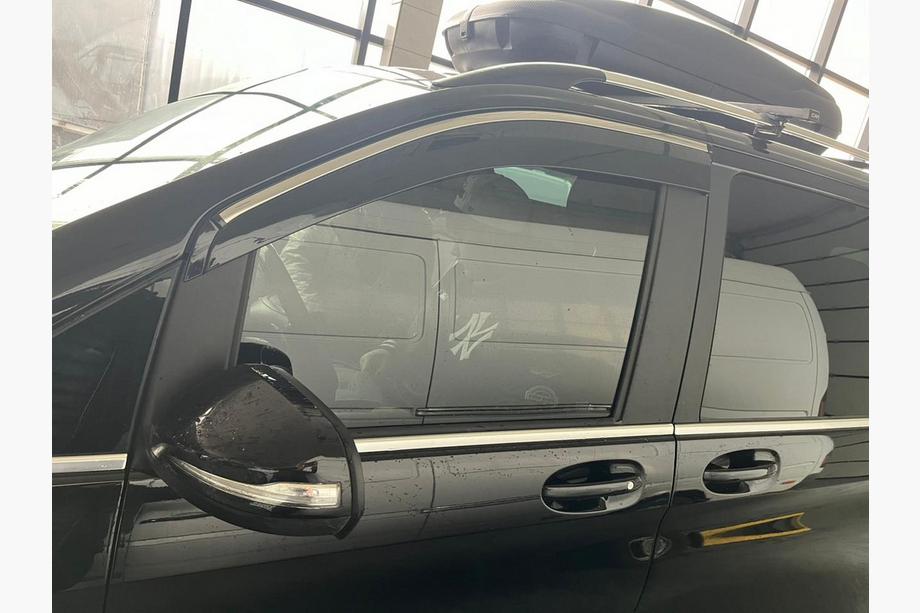 Mercedes Vito/V-class W447 2014- Window deflectors with chrome trim (2 pcs, Niken Future) Image
