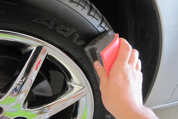 Why blacken car tires?