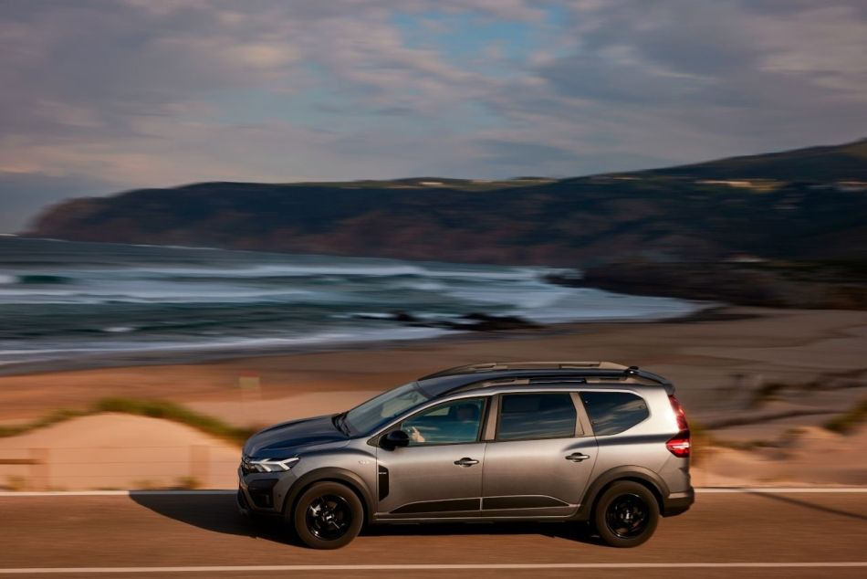 Dacia Jogger: review of the updated compact van