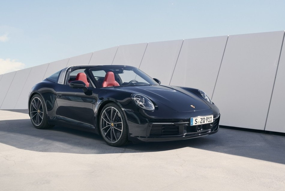 Review of the Porsche 911 Targa roadster