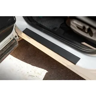ABS Door Sill Protectors DDU (4 pcs, plastic) photo 2