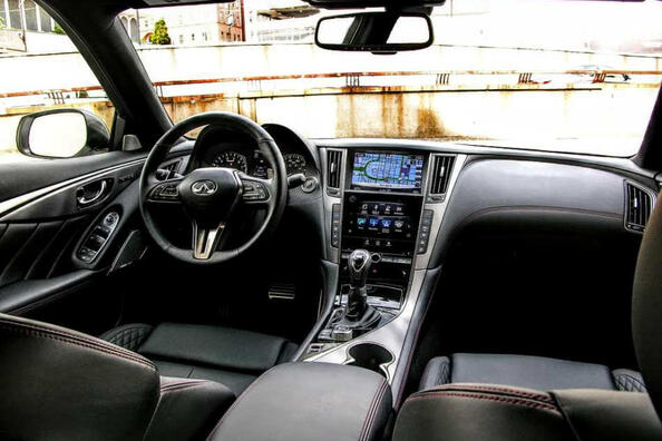 How to determine the quality of plastic in the car interior?