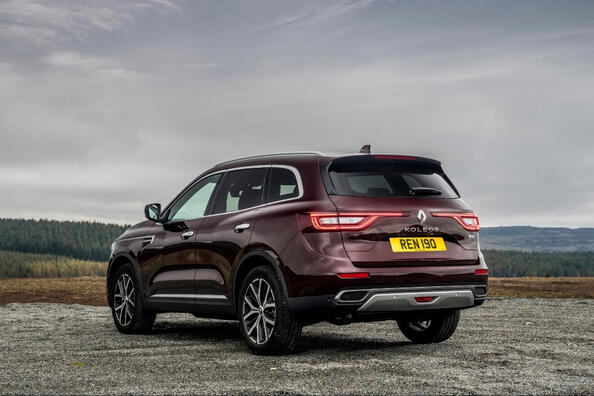 Renault Koleos II generation: review of the restyling version Photo 4