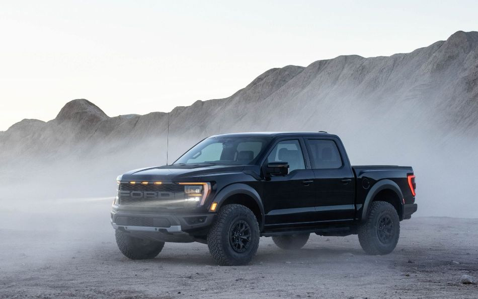 Ford F-150 Raptor: a pickup that conquers off-road