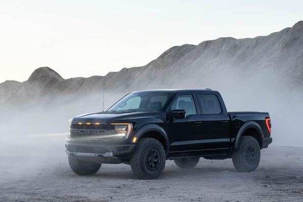 Ford F-150 Raptor: a pickup that conquers off-road