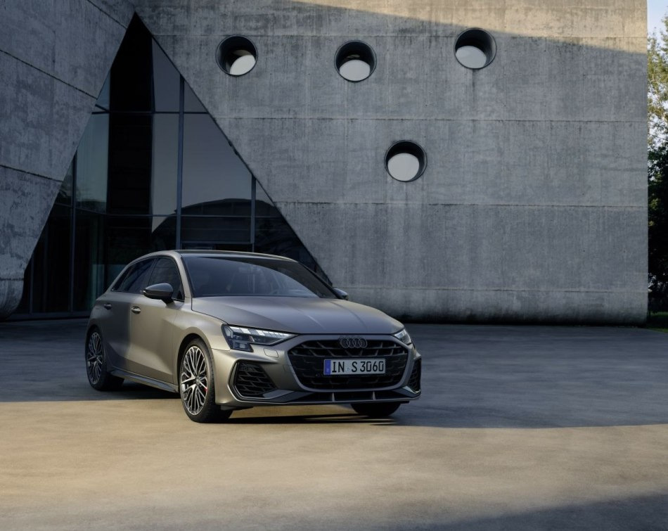 Audi S3 Sportback 2024: Updated charged hatchback