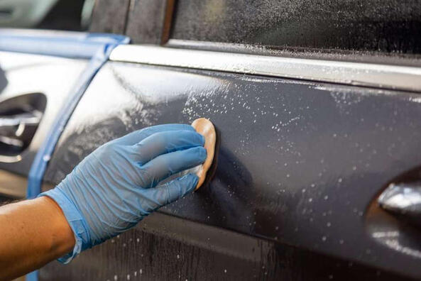 How to use clay for cleaning cars