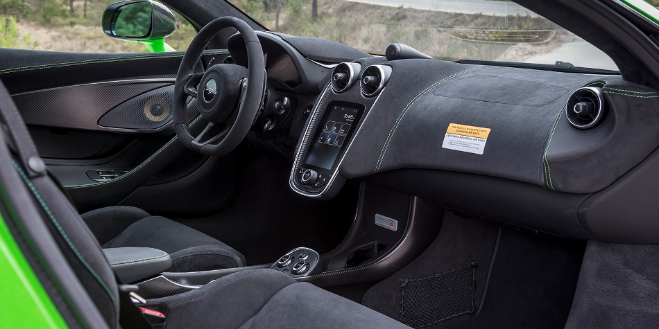 Alcantara or eco-leather: what to choose for the car interior?