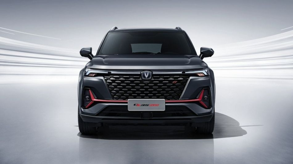 Changan CS35 Plus: updated compact crossover