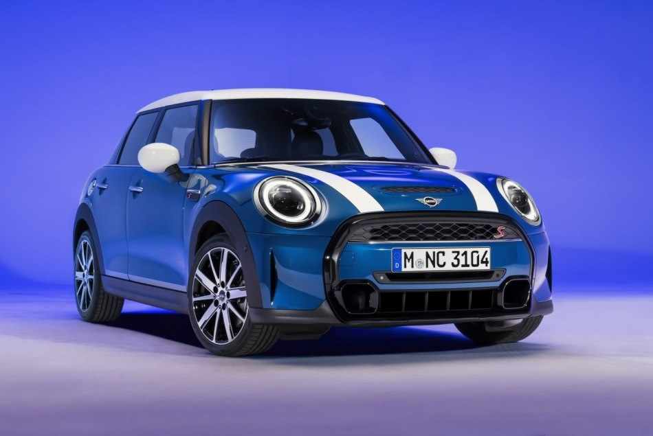 MINI Hatchback 5D: review of the compact hatchback III generation