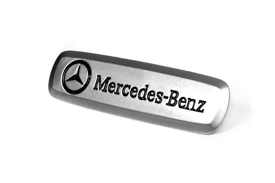 Mercedes-Benz Mercedes Aluminum Badge for Floor Mats (1 pc) Photo 2