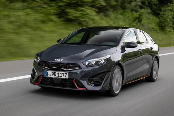 Review of the updated «charged» station wagon KIA ProCeed GT
