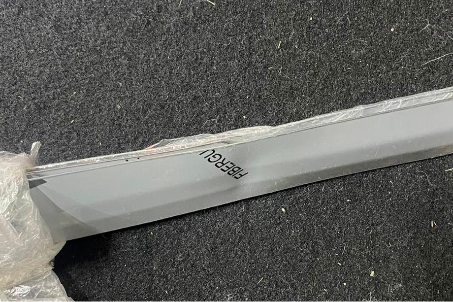 Volkswagen T5 Transporter 2003-2010 Clearance Door Moldings Carmos for Long Wheelbase 1 Door Photo 3