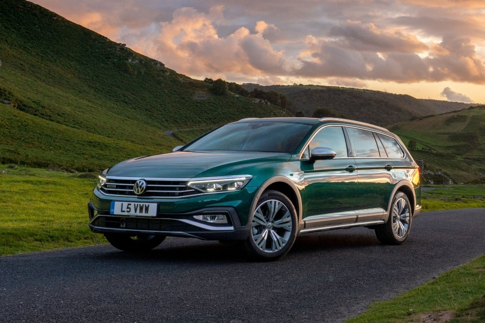 Volkswagen Passat Alltrack: station wagon for all roads