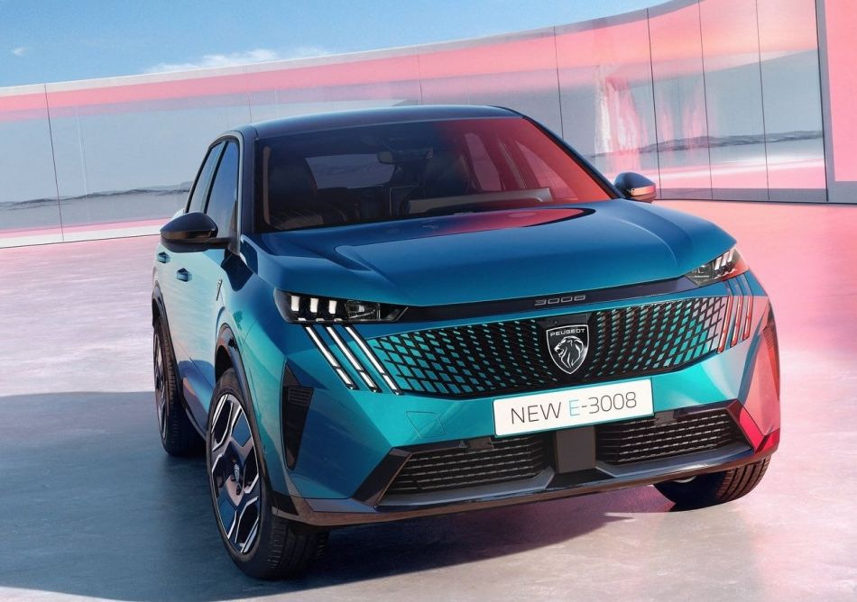 Peugeot e-308 review: an electric car with a range of up to 700 km