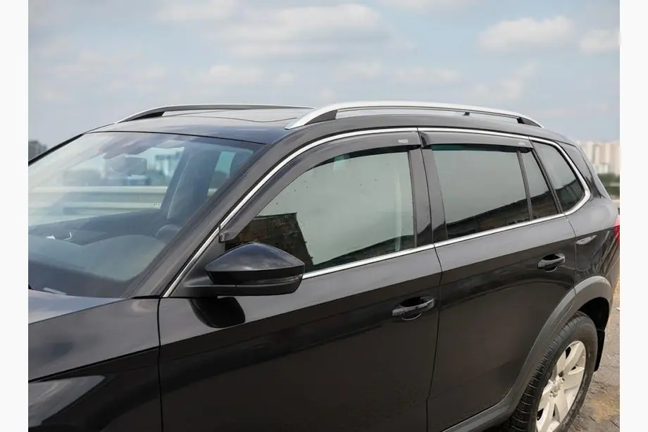 Skoda Kamiq 2019- Window deflectors with chrome trim (2019-2023, 4 pcs, Niken) Image