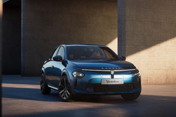 Lancia Ypsilon 2024: a stylish city car
