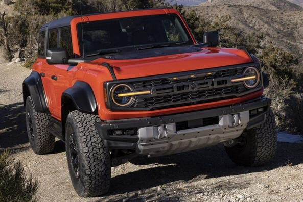 Ford Bronco Raptor: specs, ground clearance, fuel use and equipment Photo 5