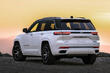 Jeep Grand Cherokee: a review of the high-class SUV photo 4