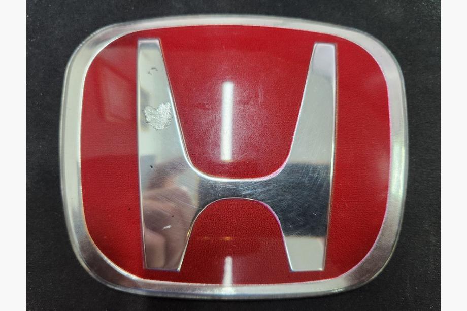 Honda Emblem (red, self-adhesive) Clearance 113mm x 93mm (mounting distance 50mm) Image