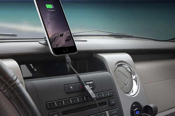 Top 10 car accessories: safety and comfort on any trip