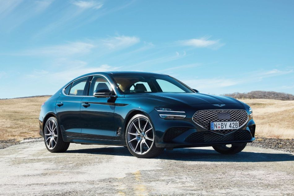 Genesis G70: updated mid-size premium sedan
