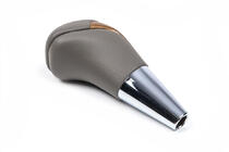 Toyota Land Cruiser Prado 150 2009-2023 Gear Shift Knob (Gray Leather + Light Wood) photo 2