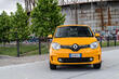 Review of the updated Renault Twingo III generation photo 1