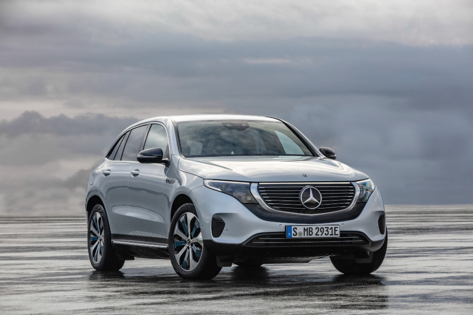 Review of the Mercedes-Benz EQC electric crossover