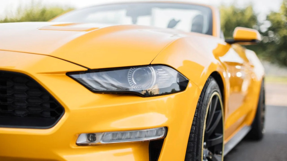 How to protect car optics from damage?