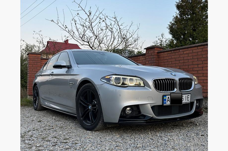 BMW 5 Series F10/F11 2010–2016 Front Bumper Lip DPT V-1 (for M-Performance, Gloss Black) Photo 1