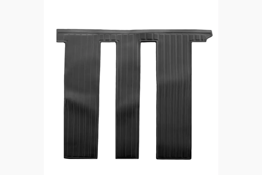 Volkswagen T5 Multivan 2003–2010 Rubber Mat Stingray (2-3 Seat Rows, 1 pc) Image