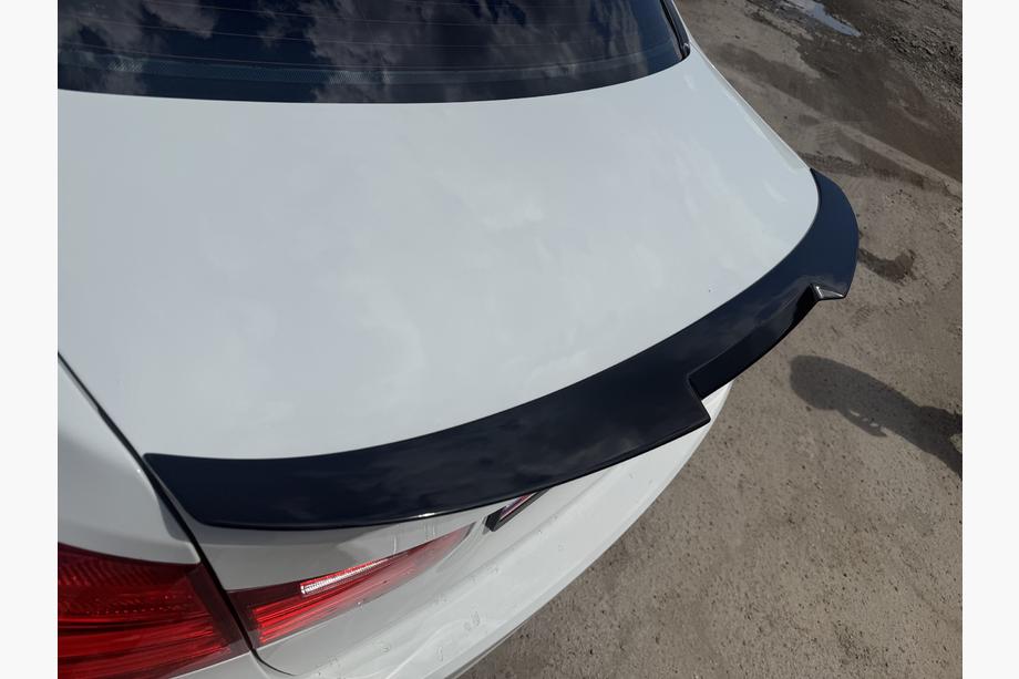 BMW 3 Series F30/F31 2012-2019 M4-Style Spoiler (for F30/F80, primed for painting) Image