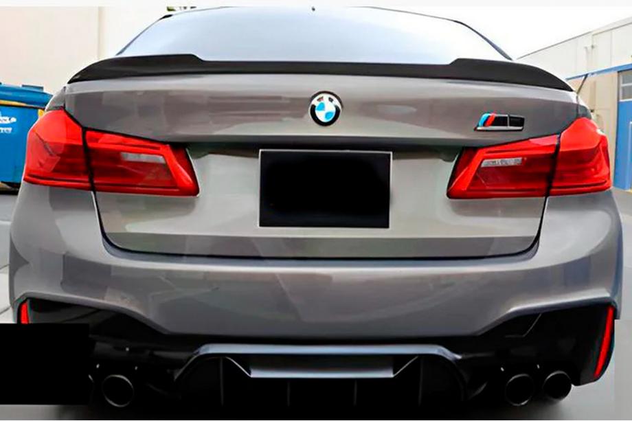 BMW 5 Series G30/G31 2017–2023 CS-Style Spoiler (Gloss Black) Image
