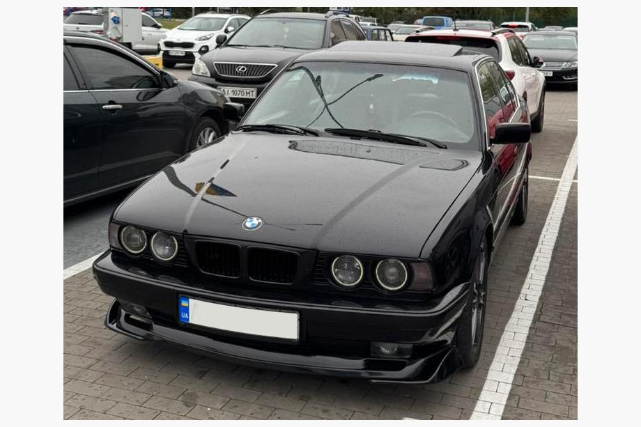 Universal Front Lip DPT V-1 (ABS) (2pcs) (Gloss Black) Photo 3
