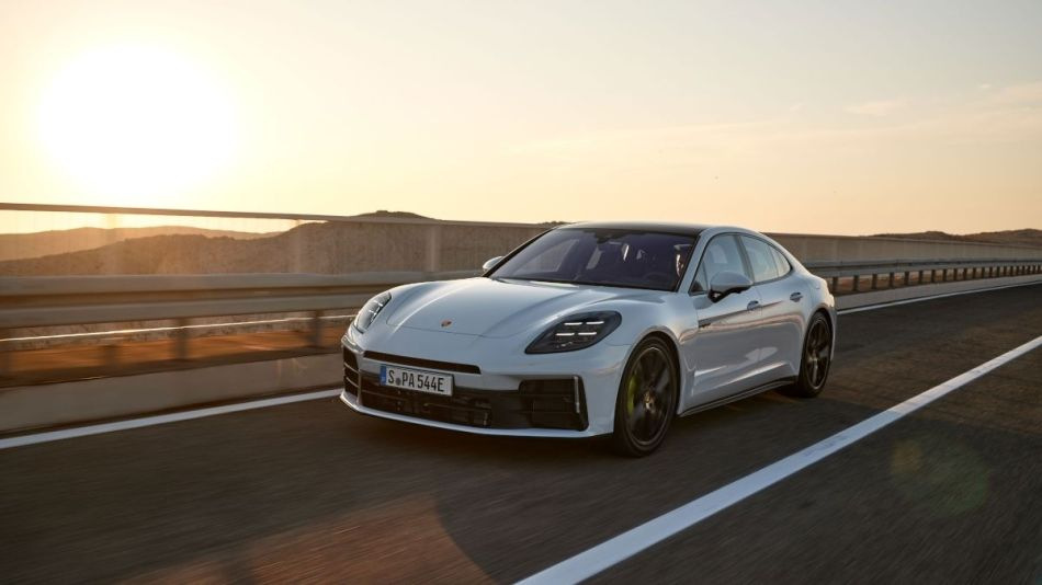 Porsche Panamera 2024: the evolution of a sports car