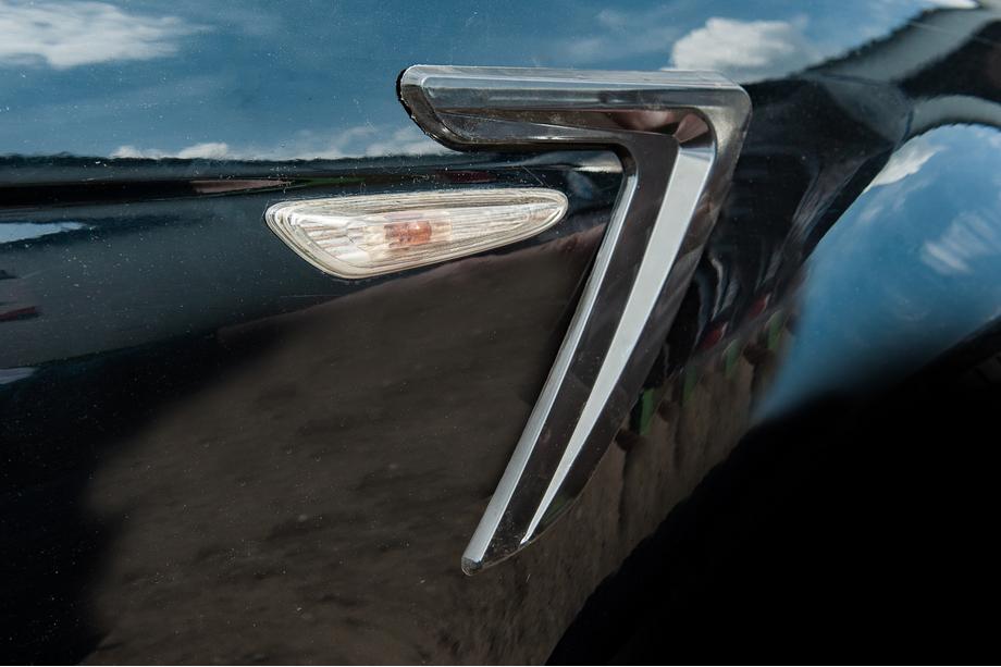 Universal Side Vents DPT V-3 (ABS) (2pcs) (gloss black) Photo 3