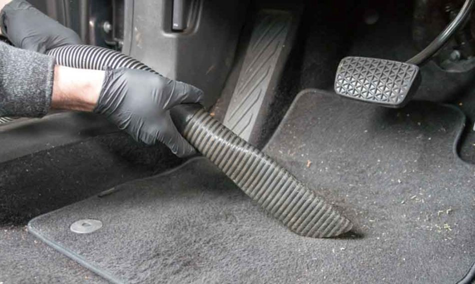 How to clean car mats: proven methods