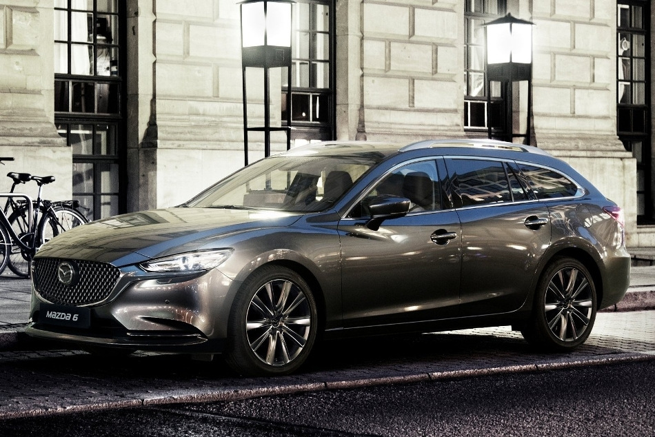 Mazda 6 Combi review: a practical and comfortable station wagon