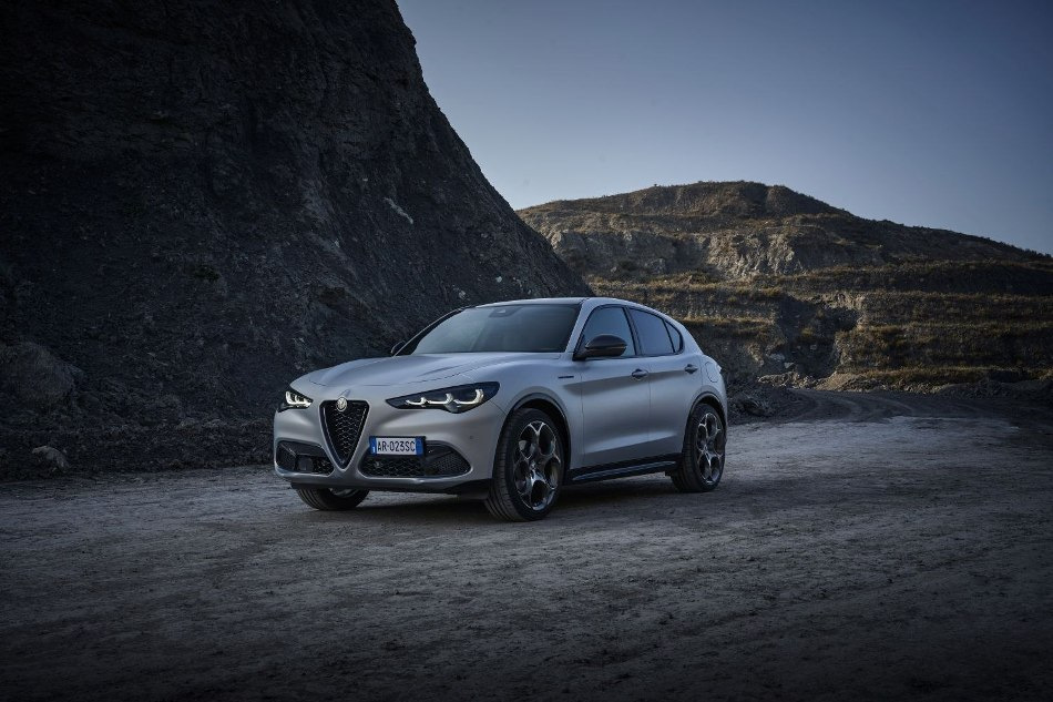 Review of the updated Italian crossover Alfa Romeo Stelvio