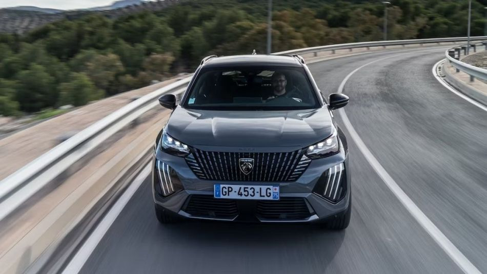 Facelift Peugeot 2008 second generation 2023