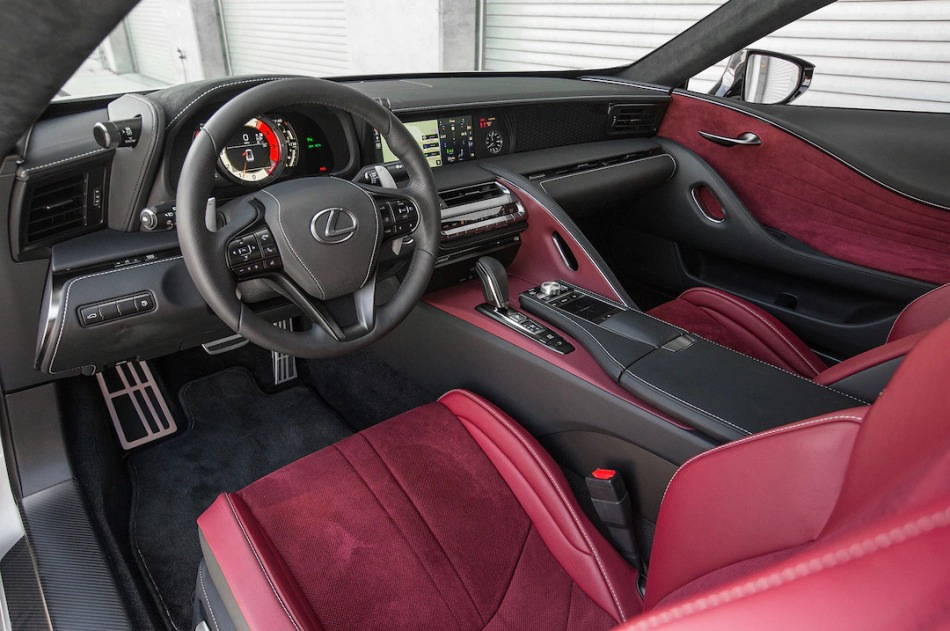 Alcantara in the car interior: advantages and features