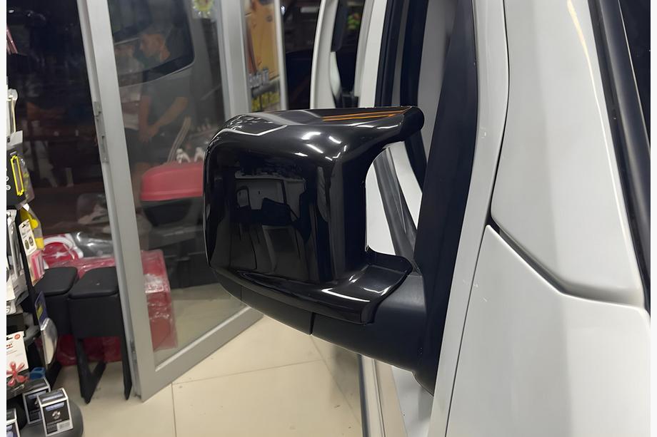 Fiat Fiorino/Qubo 2008-2024 Mirror Covers BMW-Style (2 pcs) Image