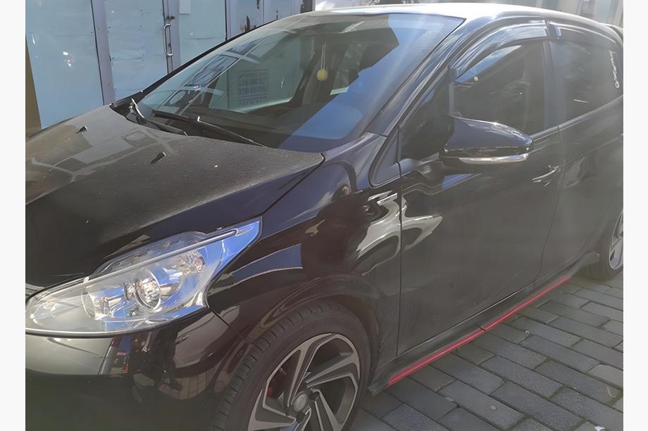 Peugeot 208 2012-2019 Mirror Covers BMW-Style (2 pcs) Image